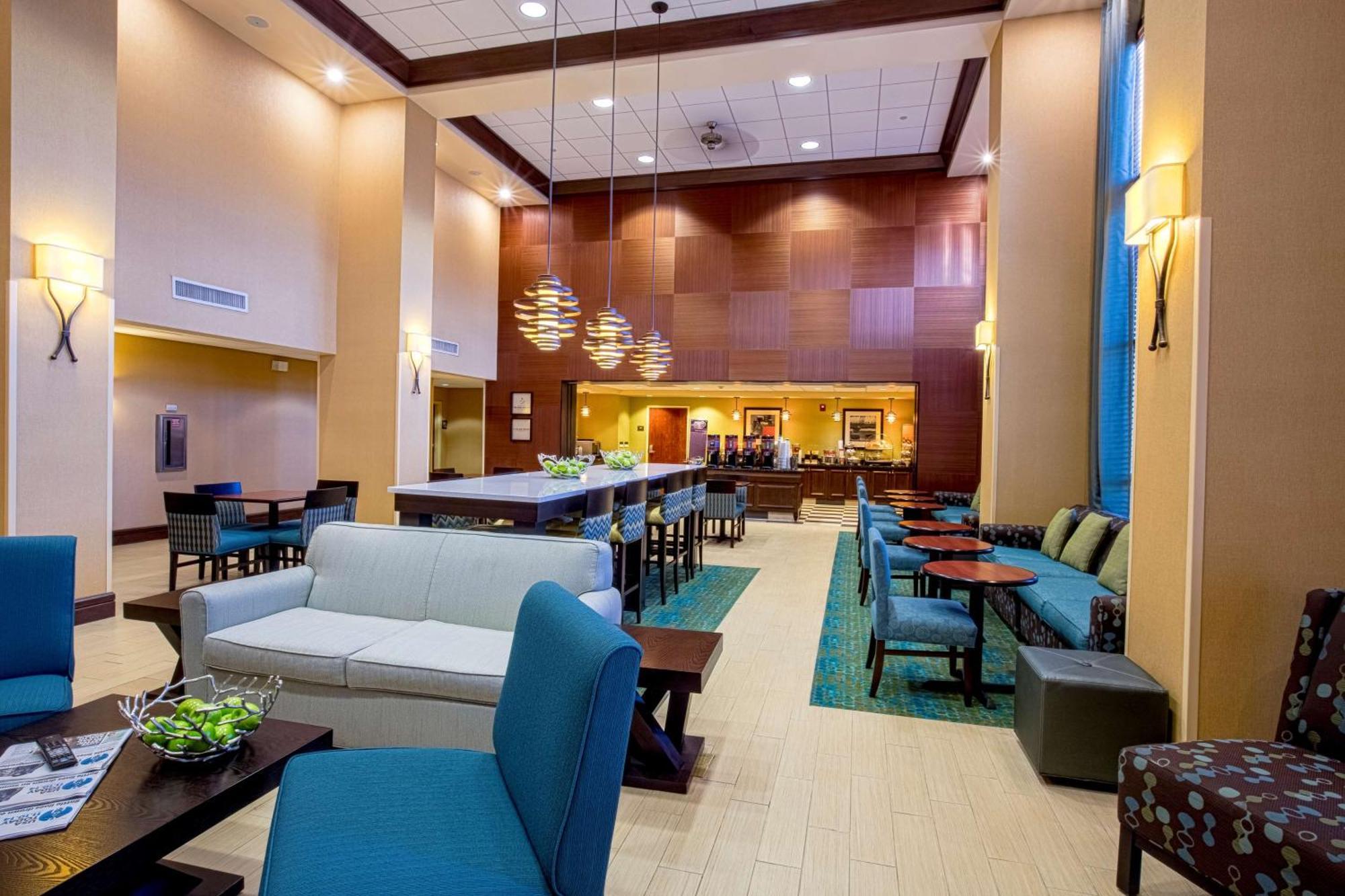 Hampton Inn & Suites Sacramento-Elk Grove Laguna I-5 Экстерьер фото