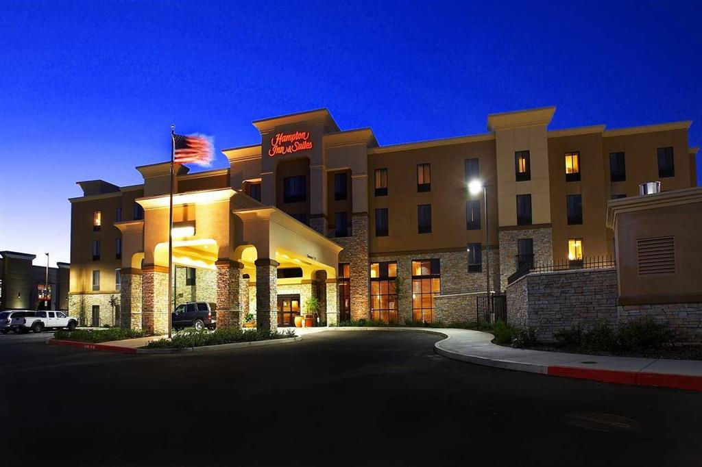 Hampton Inn & Suites Sacramento-Elk Grove Laguna I-5 Экстерьер фото